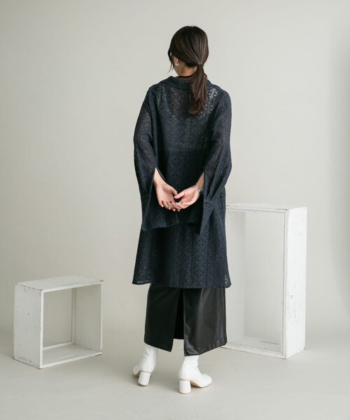 KBF(ケイビーエフ)の「フェイクレザーハイウエストタイトスカート(スカート・レディース・BLACK/BROWN・36/38)」の8枚目の写真