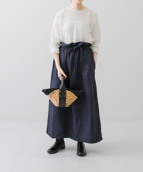 Vlas Blomme(ヴラスブラム)の「Vlas Blomme KL Denim スカート(スカート・レディース・Navy・FREE)」の2枚目の写真