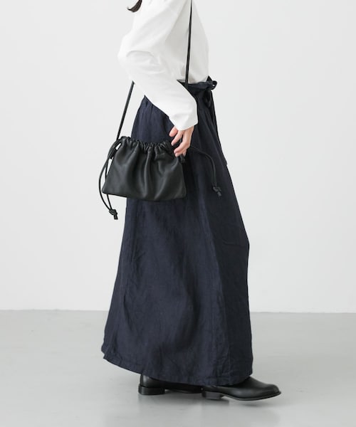 Vlas Blomme(ヴラスブラム)の「Vlas Blomme KL Denim スカート(スカート・レディース・Navy・FREE)」の9枚目の写真