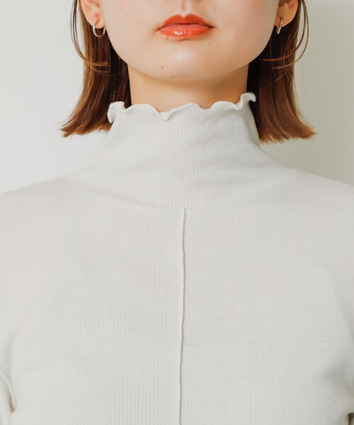 SENSE OF PLACE by URBAN RESEARCH（センスオブプレイスバイアーバンリサーチ）の「メローハイネックトップ（トップス・レディース・OFF WHITE/CHARCOAL/BLACK/ORANGE・one）」の12枚目の写真