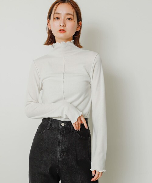 SENSE OF PLACE by URBAN RESEARCH（センスオブプレイスバイアーバンリサーチ）の「メローハイネックトップ（トップス・レディース・OFF WHITE/CHARCOAL/BLACK/ORANGE・one）」の7枚目の写真