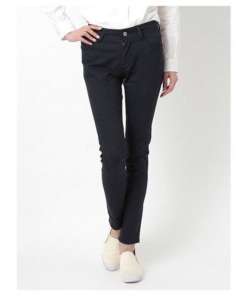 E hyphen world gallery（イーハイフンワールドギャラリー）の「ムジカラースキニーパンツ（パンツ・レディース・オフホワイト/ブラック/イエロー/ライトグリーン/ネイビー・S/M/L）」の4枚目の写真