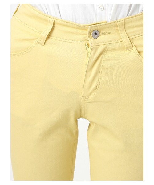 E hyphen world gallery（イーハイフンワールドギャラリー）の「ムジカラースキニーパンツ（パンツ・レディース・オフホワイト/ブラック/イエロー/ライトグリーン/ネイビー・S/M/L）」の9枚目の写真