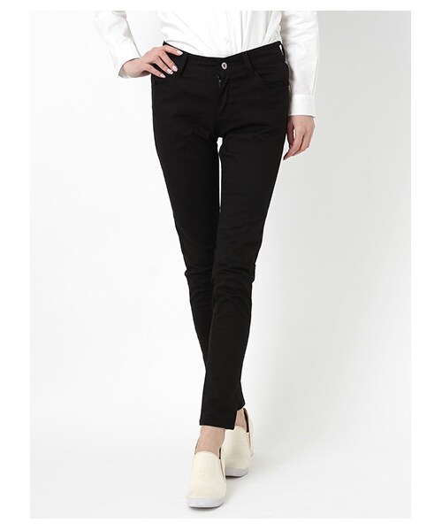 E hyphen world gallery（イーハイフンワールドギャラリー）の「ムジカラースキニーパンツ（パンツ・レディース・オフホワイト/ブラック/イエロー/ライトグリーン/ネイビー・S/M/L）」の2枚目の写真