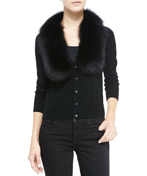 knitted cardigan with fur collar