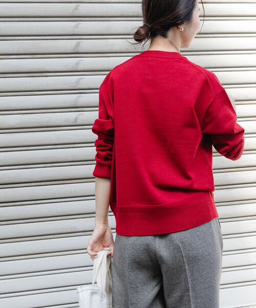 FORK&SPOON（フォークアンドスプーン）の「『洗濯可』FORK&SPOON ウーステッドヤーンクルーネックニット（トップス・レディース・IVORY/RED/BLKxIVO/DARKBLUE・1）」の7枚目の写真