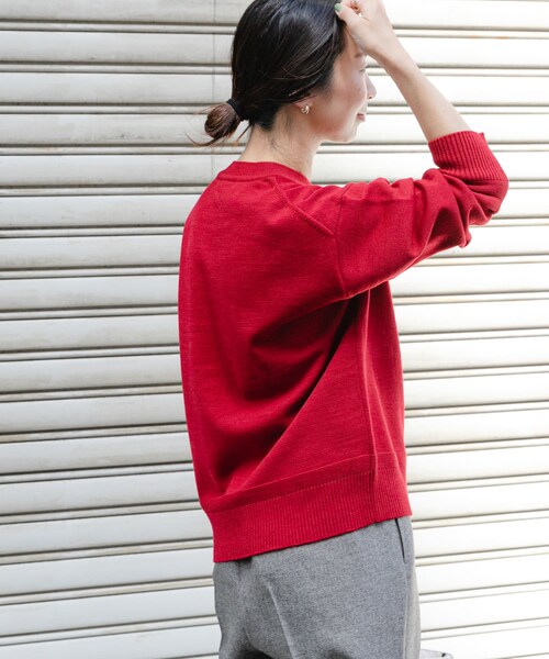 FORK&SPOON（フォークアンドスプーン）の「『洗濯可』FORK&SPOON ウーステッドヤーンクルーネックニット（トップス・レディース・IVORY/RED/BLKxIVO/DARKBLUE・1）」の6枚目の写真