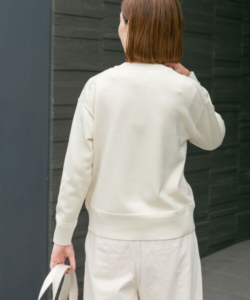 FORK&SPOON（フォークアンドスプーン）の「『洗濯可』FORK&SPOON ウーステッドヤーンクルーネックニット（トップス・レディース・IVORY/RED/BLKxIVO/DARKBLUE・1）」の18枚目の写真