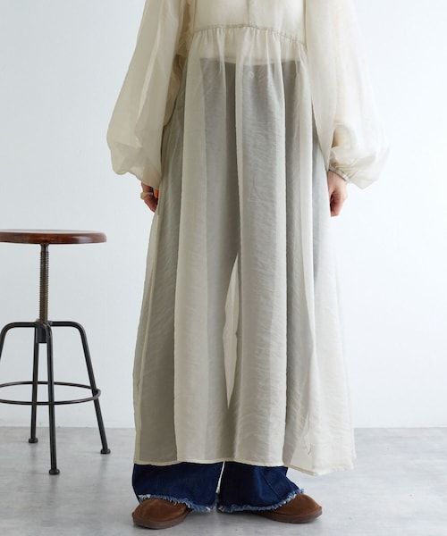 w closet（ダブルクローゼット）の「長袖ボリュームスリーブワンピース（ワンピース/ドレス・レディース・グレージュ/ブラウン・FREE）」の9枚目の写真