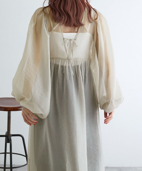 w closet（ダブルクローゼット）の「長袖ボリュームスリーブワンピース（ワンピース/ドレス・レディース・グレージュ/ブラウン・FREE）」の12枚目の写真