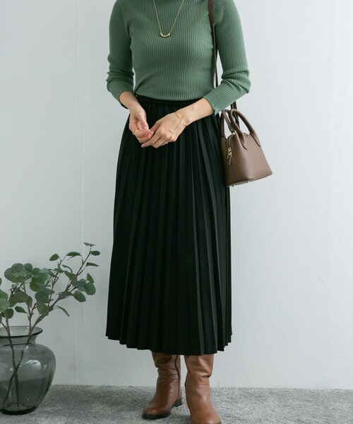 URBAN RESEARCH DOORS（アーバンリサーチドアーズ）の「プリーツロングスカート（スカート・レディース・DARK RED/BLACK/KHAKI・M）」の10枚目の写真