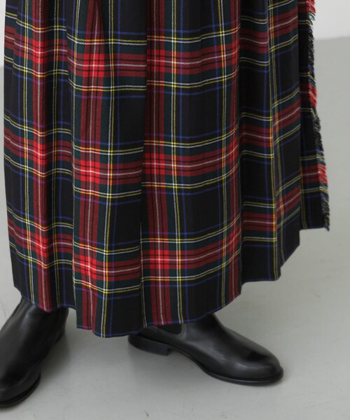 O'NEIL of DUBLIN（オニールオブダブリン）の「『別注』O’NEIL OF DUBLIN×かぐれ LOW WAIST 85 SKIRT（スカート・レディース・PRINCEOFWA/BLACKSTEWA・XS）」の19枚目の写真