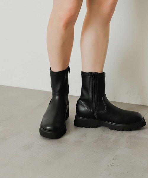 SENSE OF PLACE by URBAN RESEARCH（センスオブプレイスバイアーバンリサーチ）の「トラックソールブーツ（シューズ・レディース・IVORY/BLACK/BROWN・S/M/L）」の6枚目の写真