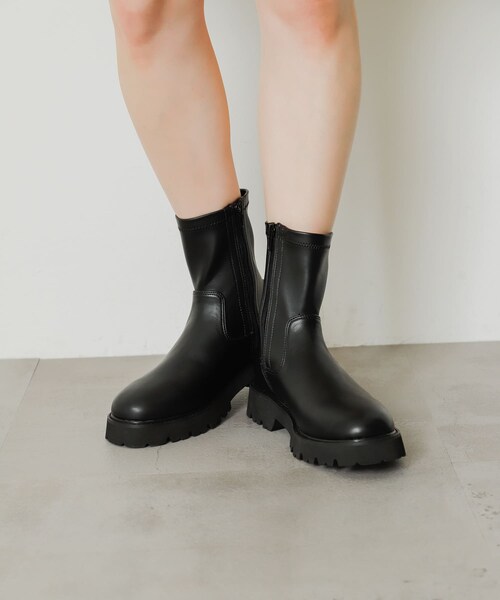 SENSE OF PLACE by URBAN RESEARCH（センスオブプレイスバイアーバンリサーチ）の「トラックソールブーツ（シューズ・レディース・IVORY/BLACK/BROWN・S/M/L）」の5枚目の写真