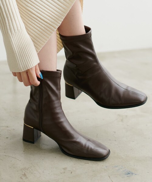 natural couture（ナチュラルクチュール）の「ヒール金具ストレッチブーツ（ブーツ・レディース・アイボリー/ブラウン/ブラック・M/L）」の3枚目の写真
