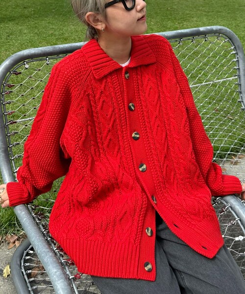 CIAOPANIC TYPY（チャオパニックティピー）の「【ユニセックス】【Calm】ローゲージケーブルニットカーディガン（カーディガン/ボレロ・レディース・アイボリー/レッド/ブラック・ONE）」の3枚目の写真