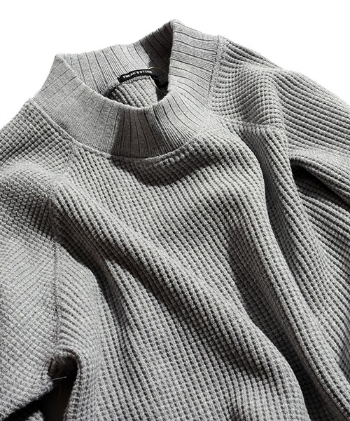 FREAK'S STORE(フリークスストア)の「モックネックワッフルプルオーバー(トップス・メンズ・ホワイト/グレー/ネイビー・M/L)」の6枚目の写真