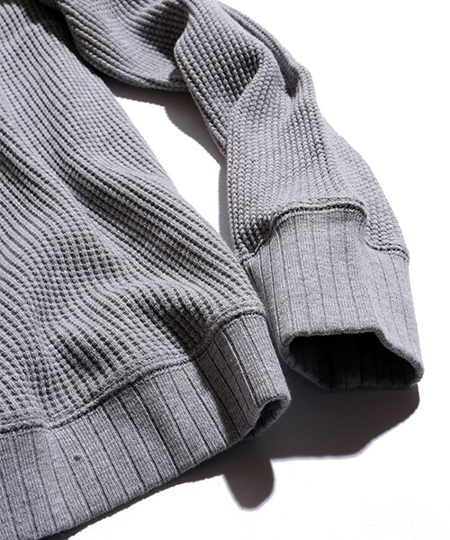 FREAK'S STORE(フリークスストア)の「モックネックワッフルプルオーバー(トップス・メンズ・ホワイト/グレー/ネイビー・M/L)」の7枚目の写真