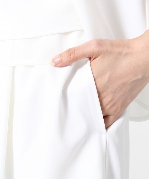 A part by(アパートバイ)の「【人気の3WAYセットアップ】Vネックノースリーブ*ガウチョセットアップ(パンツ・レディース・ホワイト/ベージュ/ネイビーブルー・M/L)」の10枚目の写真