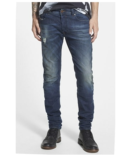 DIESEL（ディーゼル）の「DIESEL® 'Sleenker' Skinny Fit Jeans (0833F)（デニムパンツ・メンズ・0833F・Regular 40 x 32/Regular 29 x 32/Regular 30 x 32/Regular 31 x 32/Regular 32 x 32/Regular 33 x 32/Regular 34 x 32/Regular 36 x 32/Regular 38 x 32）」の2枚目の写真