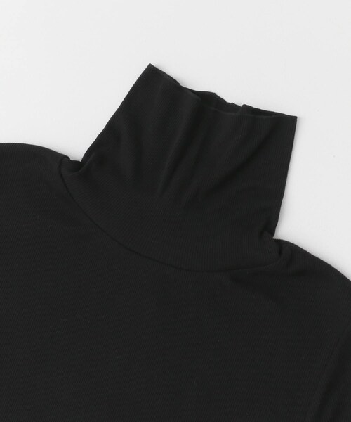 URBAN RESEARCH DOORS(アーバンリサーチドアーズ)の「『UR TECH』テレコタートルネックTシャツ(トップス・レディース・BLACK/OFF WHITE・M)」の8枚目の写真