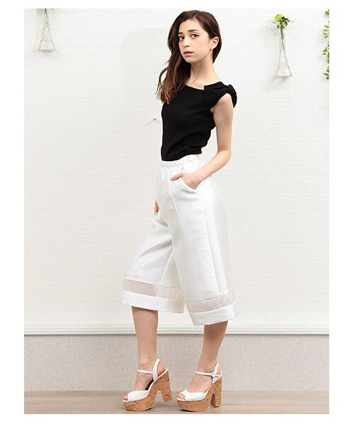 MIIA（ミーア）の「オーガンジー切り替えガウチョパンツ（パンツ・レディース・ベージュ/ブラック/ホワイト・F）」の5枚目の写真