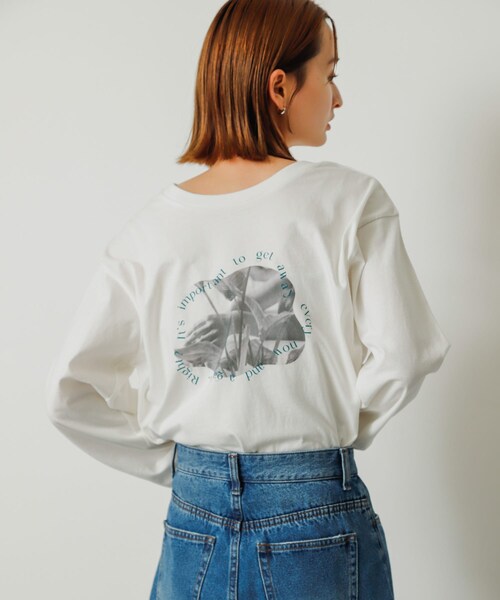 SENSE OF PLACE by URBAN RESEARCH(センスオブプレイスバイアーバンリサーチ)の「2WAYグラフィックTシャツ(トップス・レディース・GRAPHIC-B/GRAPHIC-C/GRAPHIC-A・one)」の20枚目の写真