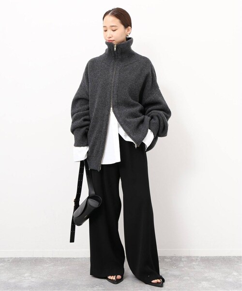Deuxieme Classe（ドゥーズィエムクラス）の「New standard