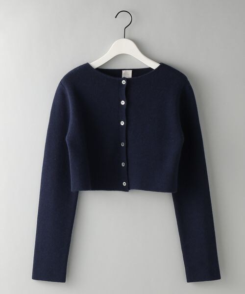 A part by（アパートバイ）の「カシミヤコンパクトニットカーディガン/WEB先行予約（トップス・レディース・チャコールグレー 18/ネイビー 88・F）」の2枚目の写真