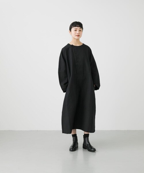 Vlas Blomme（ヴラスブラム）の「Vlas Blomme Cotton Linenラチネワンピース（ワンピース/ドレス・レディース・Black・FREE）」の5枚目の写真