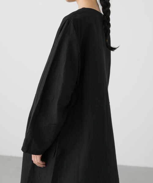 Vlas Blomme（ヴラスブラム）の「Vlas Blomme Cotton Linenラチネワンピース（ワンピース/ドレス・レディース・Black・FREE）」の15枚目の写真