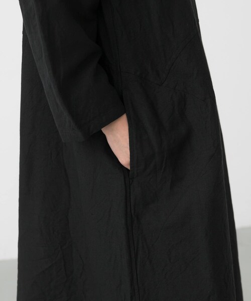Vlas Blomme（ヴラスブラム）の「Vlas Blomme Cotton Linenラチネワンピース（ワンピース/ドレス・レディース・Black・FREE）」の14枚目の写真