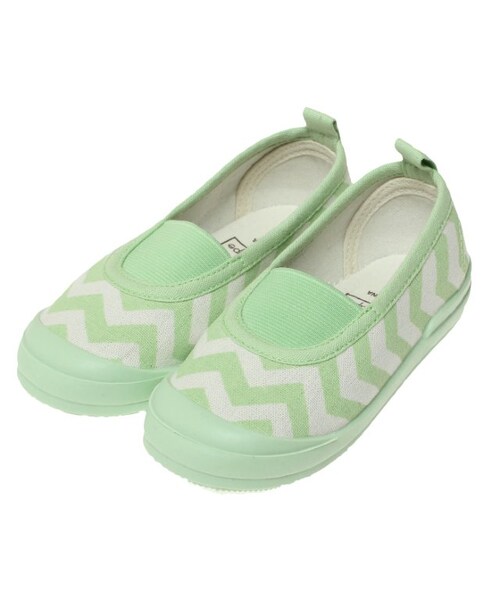 apres les cours（アプレレクール）の「【P7】デイリーユーススリッポン（シューズ・キッズ・ブラック/ブルー/ミント/ネイビーブルー/ピンク/レッド/サーモンピンク/イエロー・14/15/16/17/18/19）」の3枚目の写真