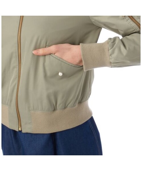 MINIMUM（ミニマム）の「MA-1風ジップブルゾン（ブルゾン（ジャンパー）・レディース・カーキ系/ホワイト系/ネイビー・S/M）」の7枚目の写真