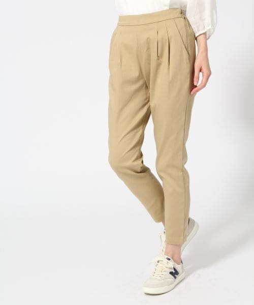 LEPSIM（レプシィム）の「コットン／レーヨン／ＰＵテーパードパンツ（パンツ・レディース・オフ/ベージュ/ライトブルー/ネイビー・Ｍ/Ｌ）」の2枚目の写真