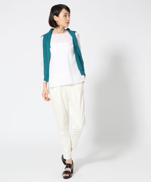 LEPSIM（レプシィム）の「コットン／レーヨン／ＰＵテーパードパンツ（パンツ・レディース・オフ/ベージュ/ライトブルー/ネイビー・Ｍ/Ｌ）」の5枚目の写真