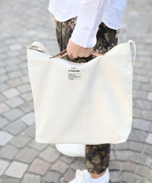 RAGEBLUE（レイジブルー）の「【先行予約】＜3WAY仕様＞キャンバスショルダーバッグ（バッグ・メンズ・ホワイト/ブラック/オリーブ/ネイビー・ONE SIZE）」の5枚目の写真