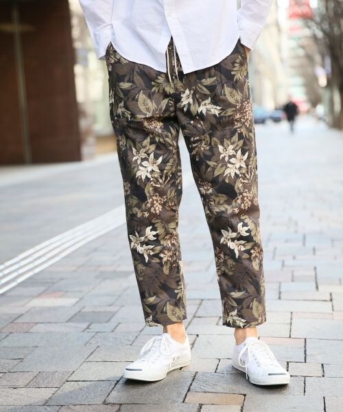RAGEBLUE（レイジブルー）の「【先行予約】CLTフラワーアンクルパンツ（パンツ・メンズ・ホワイト系/ブラック系・Ｍ/Ｌ）」の2枚目の写真