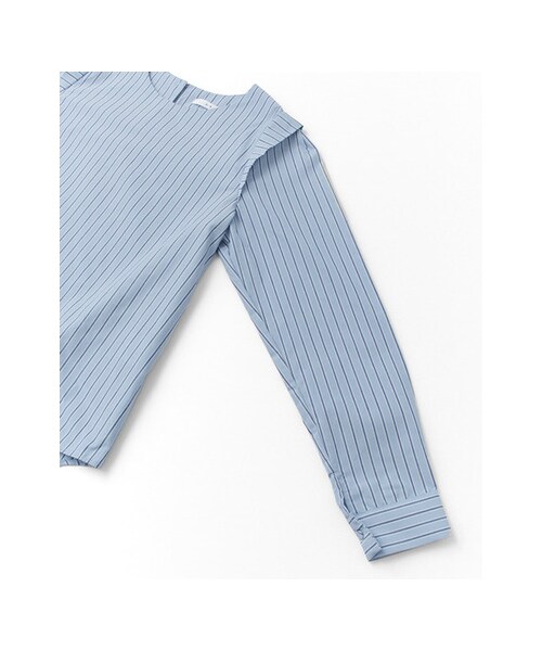 KBF(ケイビーエフ)の「ストライプ肩タックプルオーバー(トップス・レディース・BEIGE/WHITE/BLUE・one)」の11枚目の写真