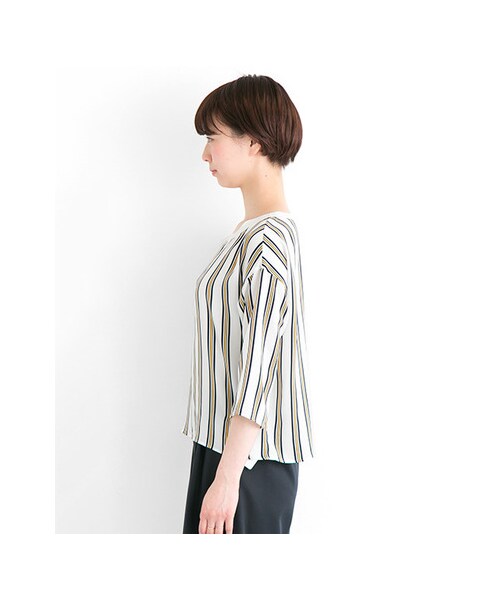 URBAN RESEARCH（アーバンリサーチ）の「レジメンストライプブラウス（トップス・レディース・OFF×YEL/NVY×GRN・FREE）」の8枚目の写真