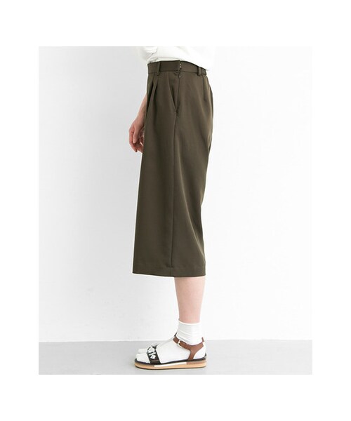 URBAN RESEARCH（アーバンリサーチ）の「クロップドワイドパンツ（パンツ・レディース・KHAKI/NAVY・FREE）」の8枚目の写真