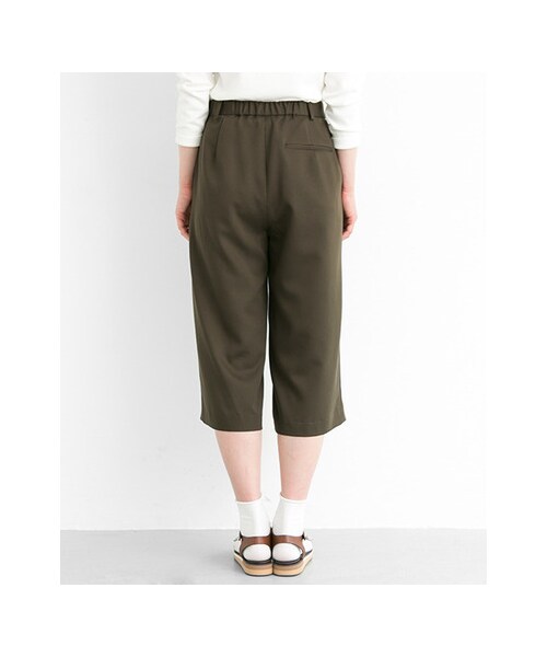 URBAN RESEARCH（アーバンリサーチ）の「クロップドワイドパンツ（パンツ・レディース・KHAKI/NAVY・FREE）」の9枚目の写真