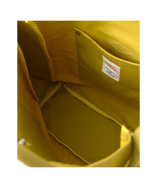 URBAN RESEARCH DOORS（アーバンリサーチドアーズ）の「DANTON　UTILITY BAG TOTE（バッグ・メンズ・RED/MUSTARD/NAVY/ECRU・FREE）」の14枚目の写真