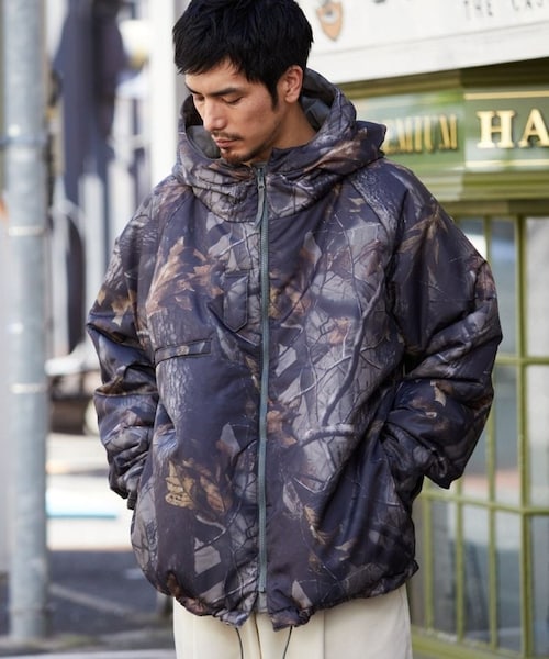 HINSON（ヒンソン）の「【送料無料】中綿 リバーシブル マウンテン