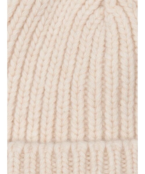 Maison Kitsune(メゾンキツネ)の「Maison Kitsuné Fox-embroidered ribbed-knit beanie(帽子・レディース・other・ONE SIZE)」の2枚目の写真