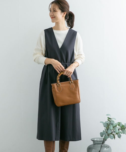 URBAN RESEARCH DOORS(アーバンリサーチドアーズ)の「『UR TECH』ツイルフレアジャンパースカート(ワンピース/ドレス・レディース・CHARCOAL/BLACK/CHOCO・M)」の18枚目の写真