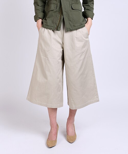 FREAK'S STORE（フリークスストア）の「カツラギワイドパンツ（パンツ・メンズ・ホワイト/ベージュ/ネイビー・S/M）」の2枚目の写真