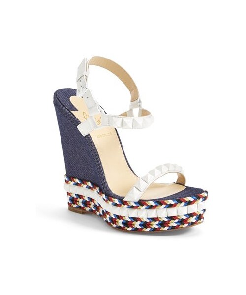 Christian Louboutin(クリスチャンルブタン)の「Christian Louboutin 'Cataclou' Wedge Sandal(サンダル・レディース・White/ Blue・41 EU/38 EU/36 EU/37 EU/40 EU/39 EU/35 EU)」の4枚目の写真