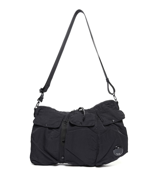 バッグ C.P. COMPANY - NYLON B UTILITY PACK C.P. COMPANY - NYLON B UTILITY PACK - メルカリ