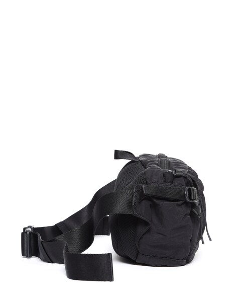 C.P. COMPANY（シーピーカンパニー）の「NYLON B CROSSBODY PACK（バッグ・メンズ・BLACK/01/GREEN/30・F）」の5枚目の写真